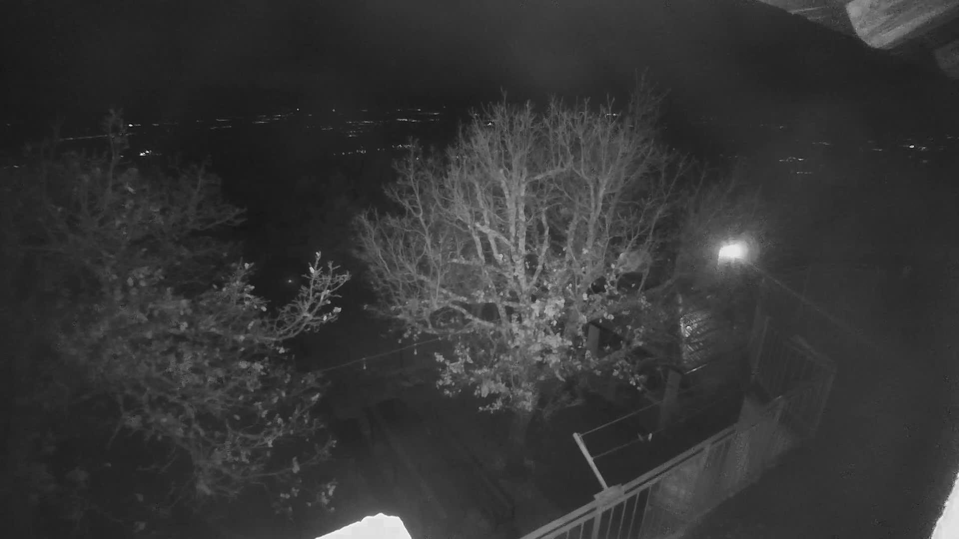 Promina Mountain (855m) Observation Deck Live Cam - Siverić, Grad Drnis, Šibenik-Knin, Croatia