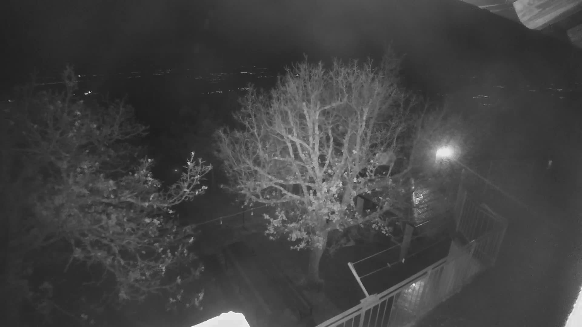 Promina Mountain (855m) Observation Deck Live Cam - Siverić, Grad Drnis, Šibenik-Knin, Croatia