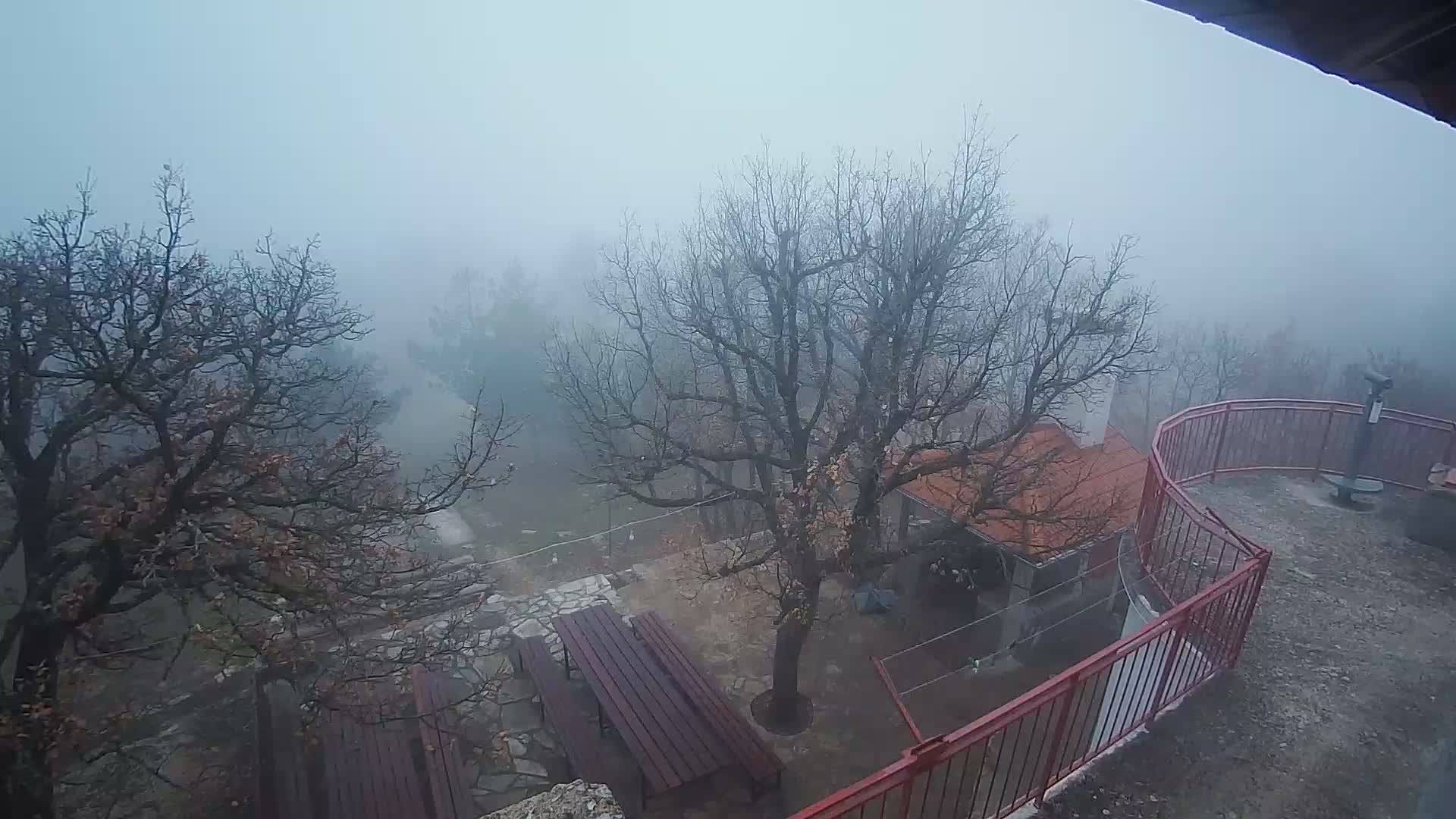 Promina Mountain (855m) Observation Deck Live Cam - Siverić, Grad Drnis, Šibenik-Knin, Croatia
