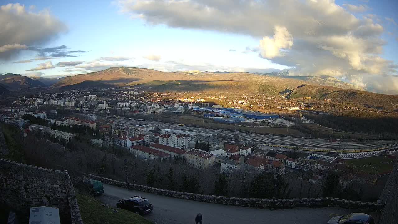 Knin  Skyline from Knin Castle Live Cam - Knin, Šibenik-Knin, Croatia