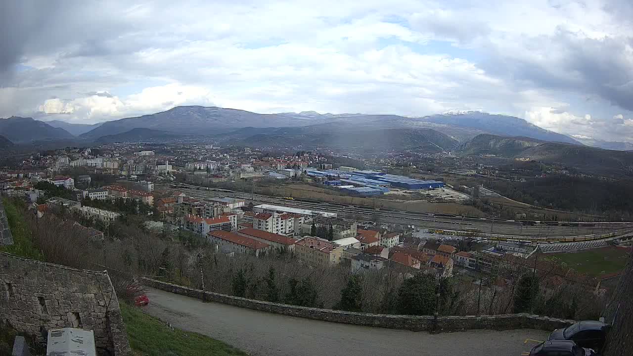 Knin  Skyline from Knin Castle Live Cam - Knin, Šibenik-Knin, Croatia