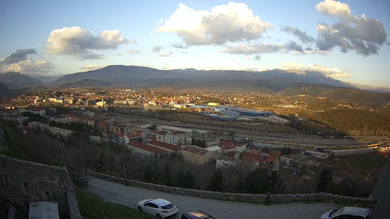 Knin  Skyline from Knin Castle Live Cam - Knin, Šibenik-Knin, Croatia