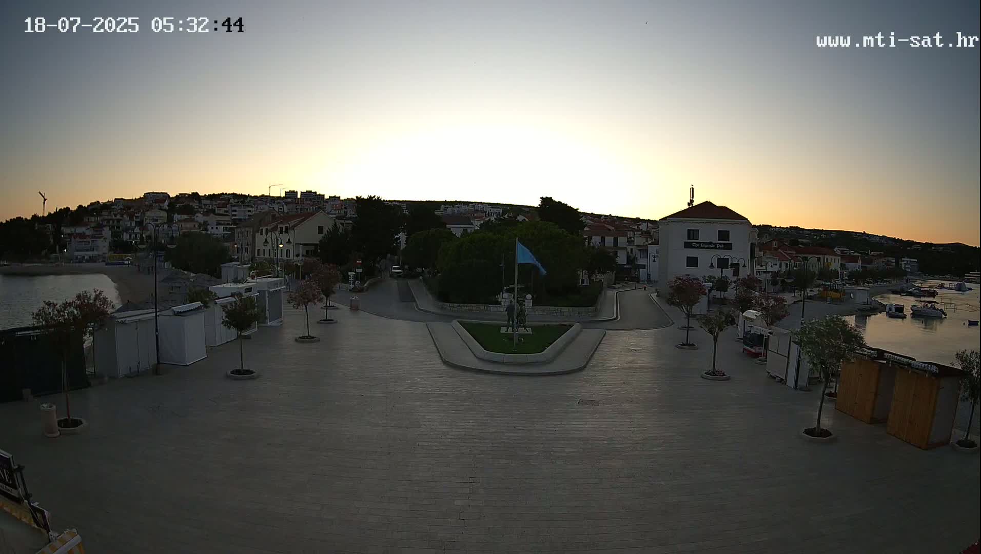 Primošten Town & Adriatic Coast Live Cam - Primosten, Općina Primošten, Šibenik-Knin, Croatia
