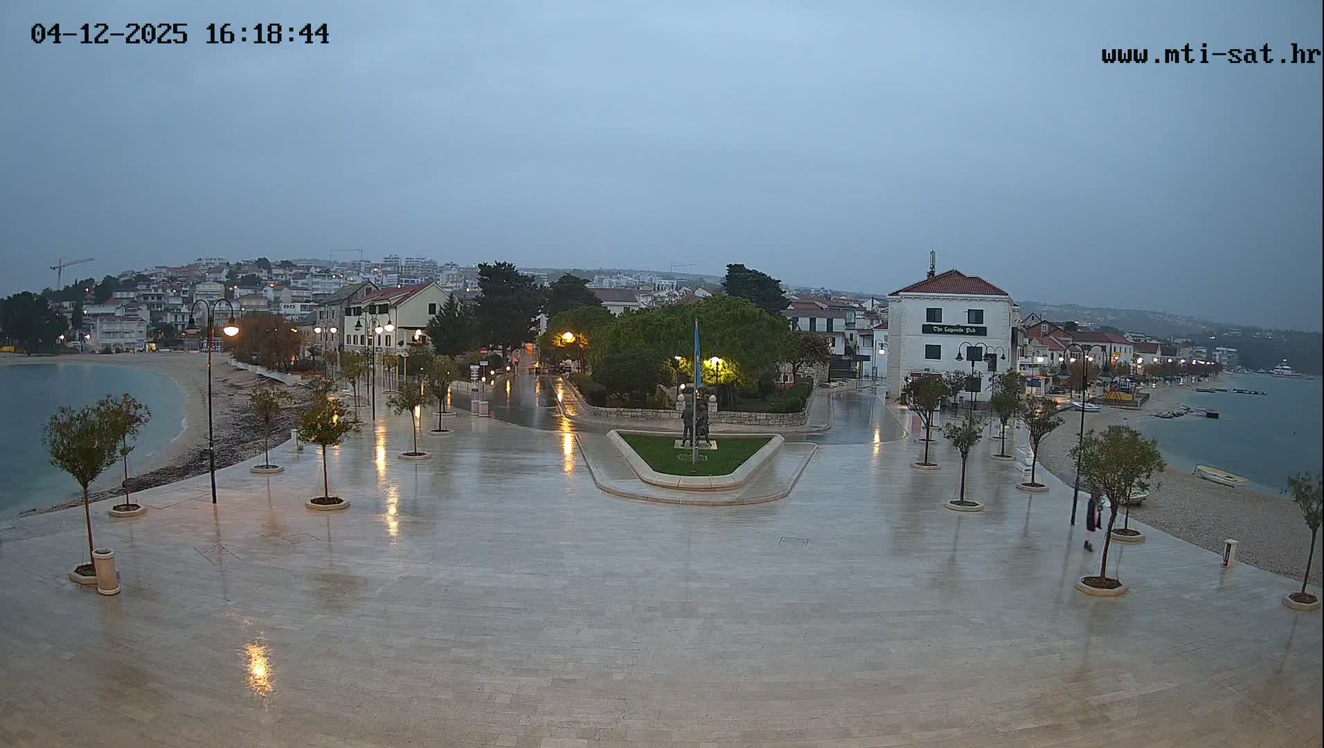 Primošten Town & Adriatic Coast Live Cam - Primosten, Općina Primošten, Šibenik-Knin, Croatia