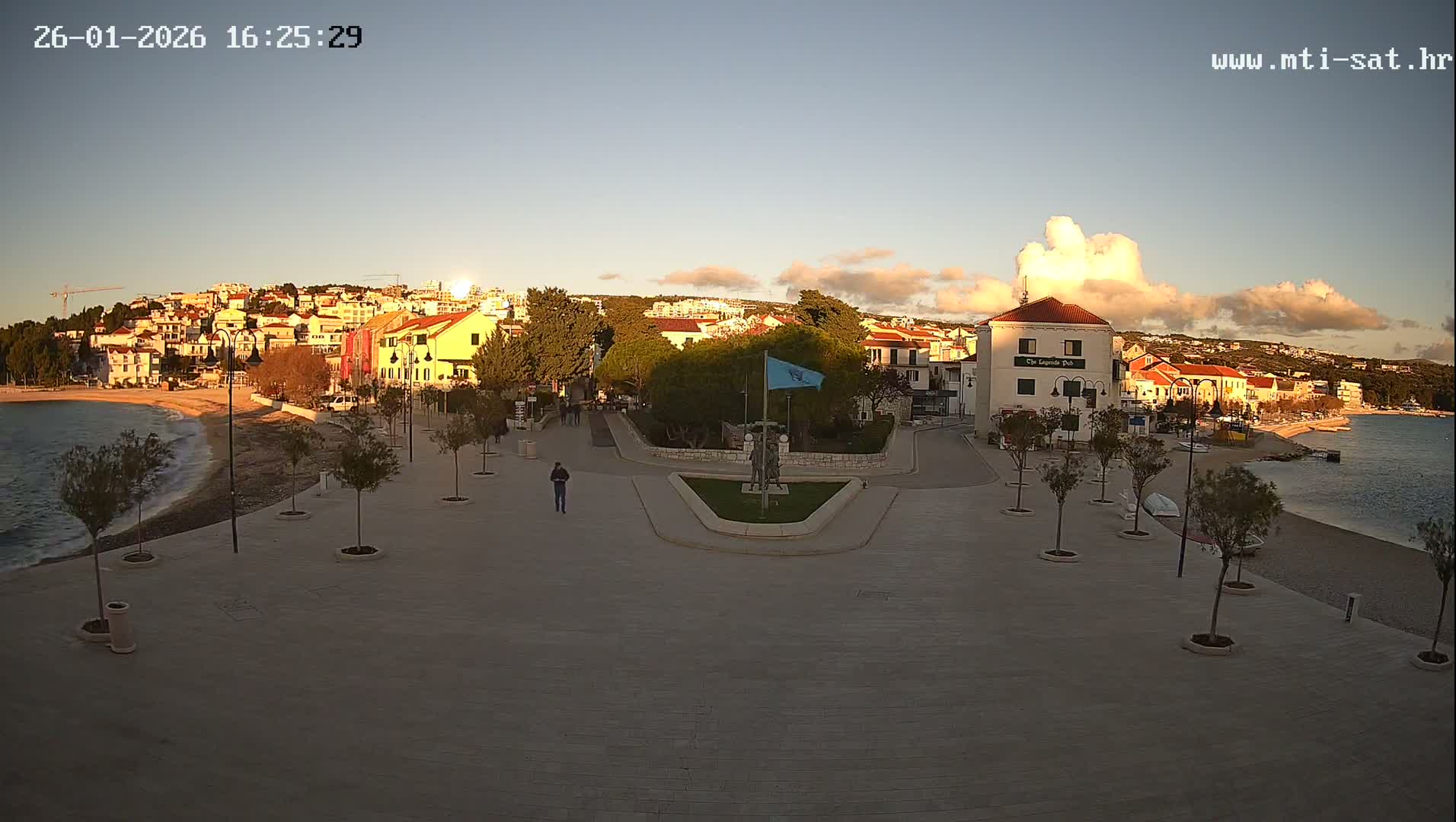 Primošten Town & Adriatic Coast Live Cam - Primosten, Općina Primošten, Šibenik-Knin, Croatia