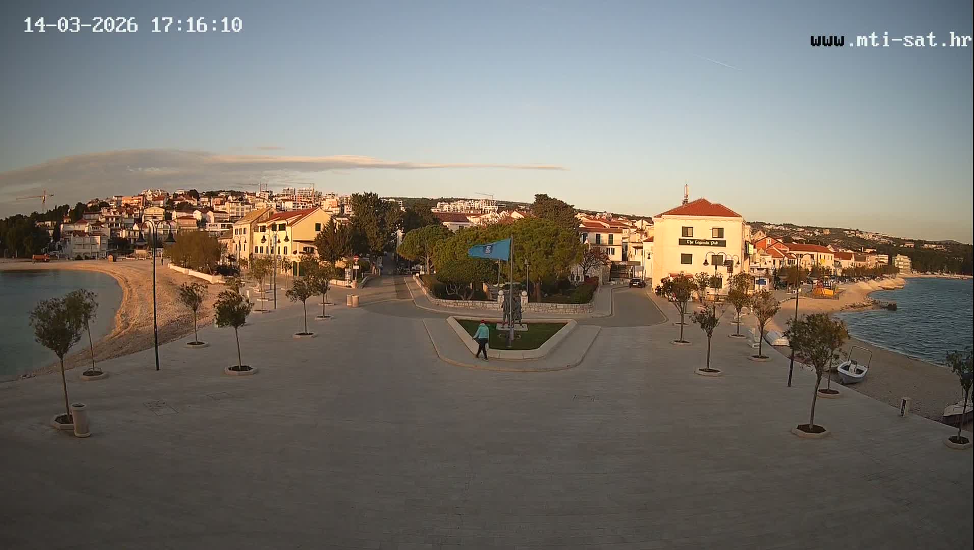 Primošten Town & Adriatic Coast Live Cam - Primosten, Općina Primošten, Šibenik-Knin, Croatia