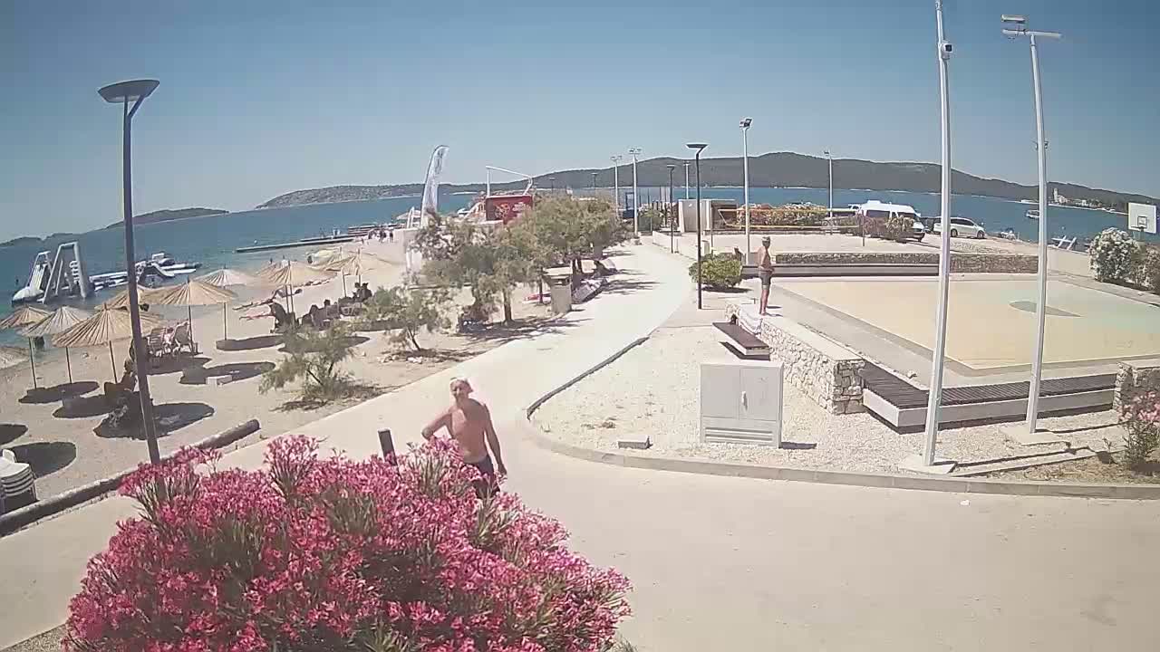 Riviera Brodarica Beach & Adriatic Dalmatia Coast Live Cam - Sibenic, Šibenik-Knin, Croatia