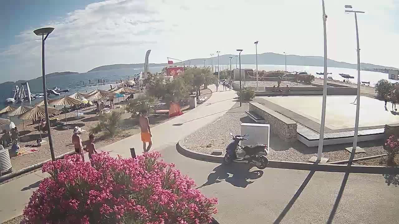 Riviera Brodarica Beach & Adriatic Dalmatia Coast Live Cam - Sibenic, Šibenik-Knin, Croatia