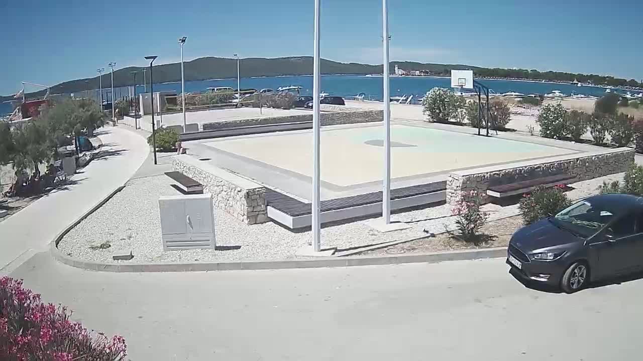 Riviera Brodarica Beach & Adriatic Dalmatia Coast Live Cam - Sibenic, Šibenik-Knin, Croatia