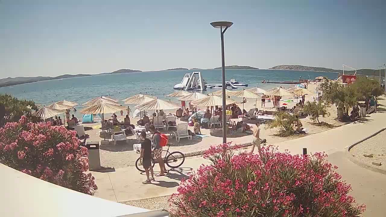 Riviera Brodarica Beach & Adriatic Dalmatia Coast Live Cam - Sibenic, Šibenik-Knin, Croatia