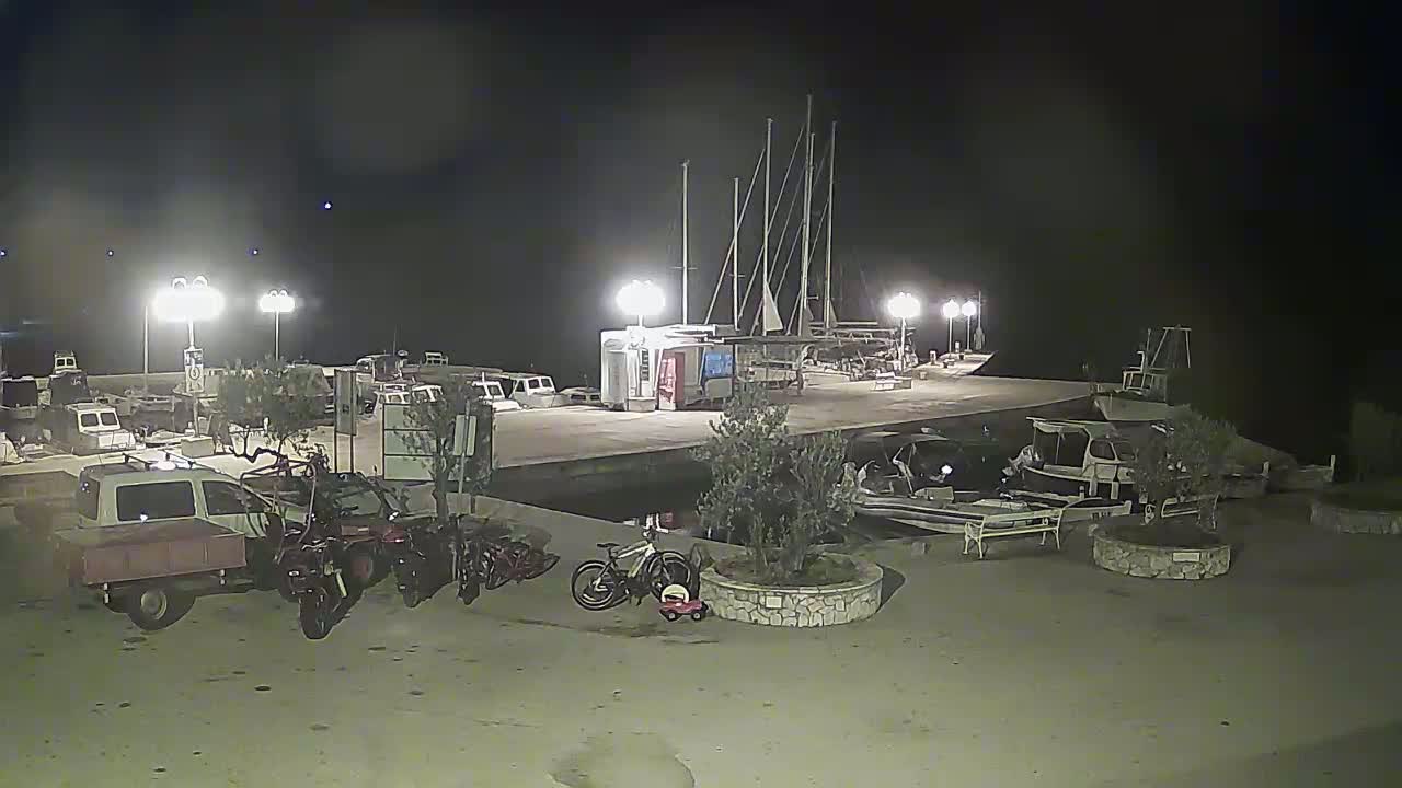 Otok Kaprije Island Village & Marine Live Cam - Karprije, Otok Kaprije, Šibenik-Knin, Croatia