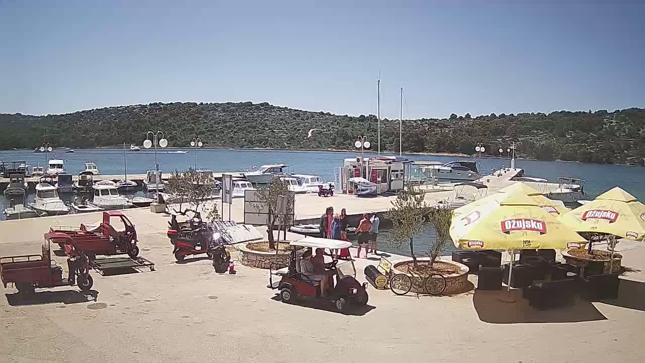 Otok Kaprije Island Village & Marine Live Cam - Karprije, Otok Kaprije, Šibenik-Knin, Croatia