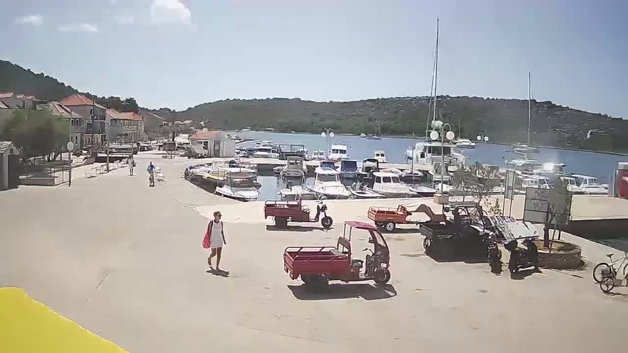 Otok Kaprije Island Village & Marine Live Cam - Karprije, Otok Kaprije, Šibenik-Knin, Croatia