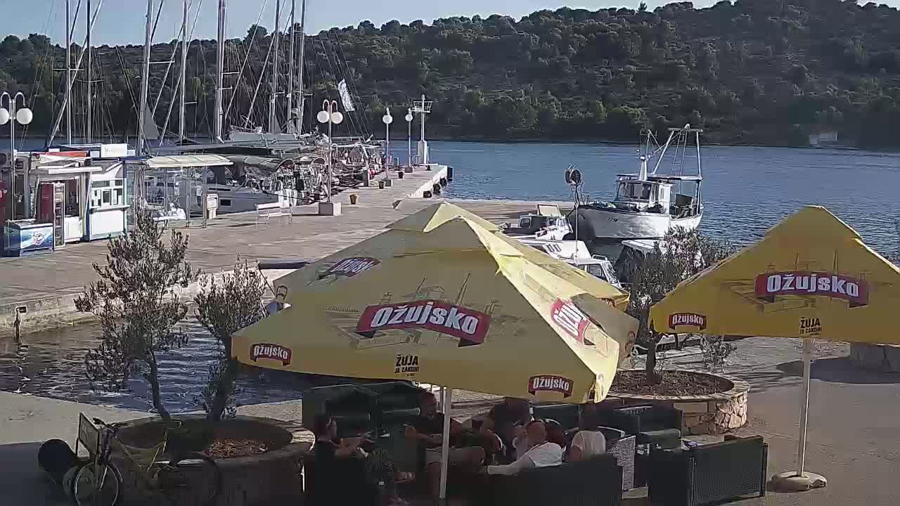Otok Kaprije Island Village & Marine Live Cam - Karprije, Otok Kaprije, Šibenik-Knin, Croatia