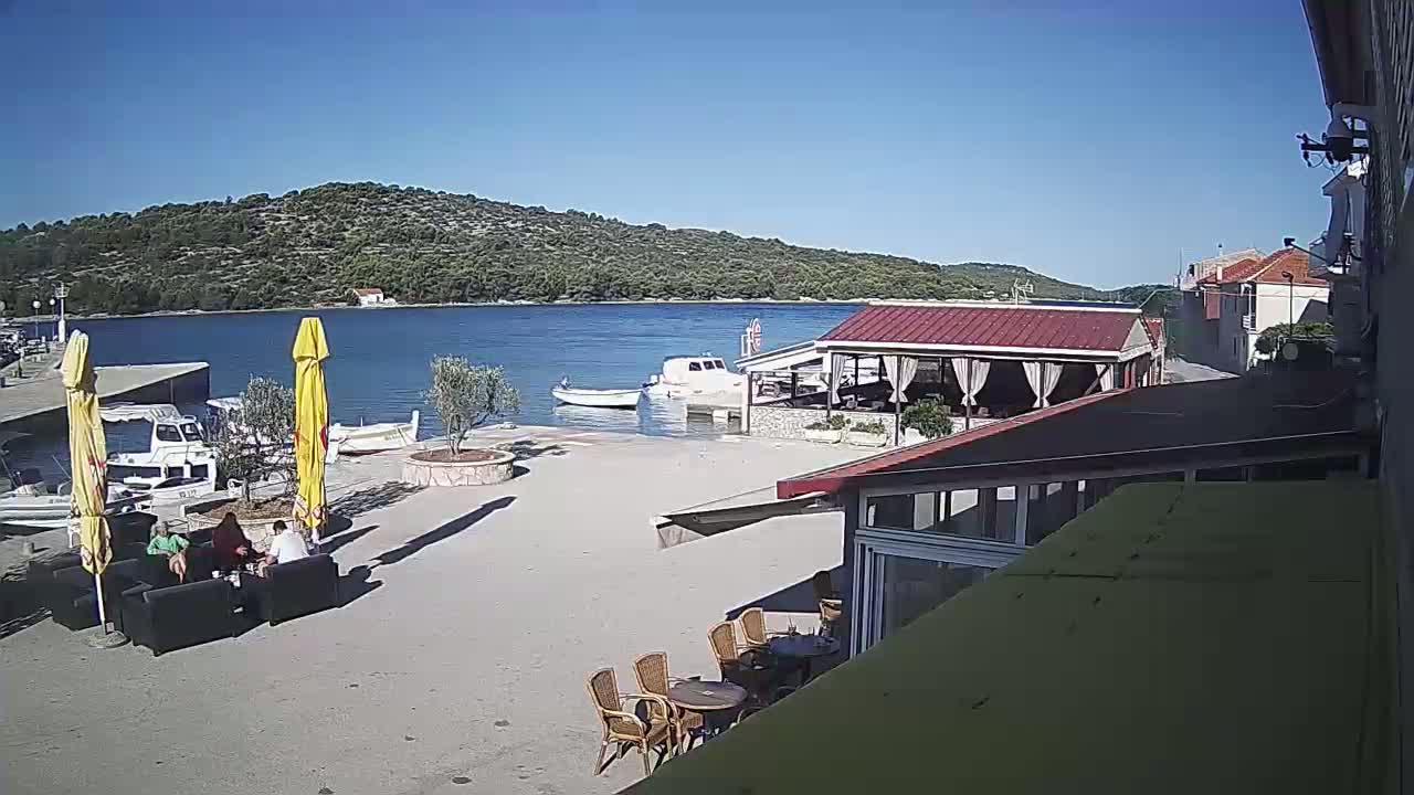 Otok Kaprije Island Village & Marine Live Cam - Karprije, Otok Kaprije, Šibenik-Knin, Croatia
