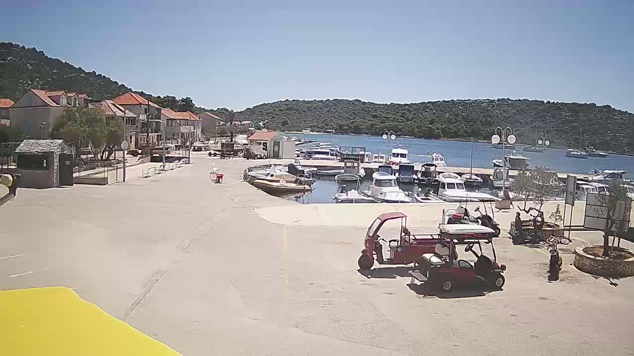 Otok Kaprije Island Village & Marine Live Cam - Karprije, Otok Kaprije, Šibenik-Knin, Croatia