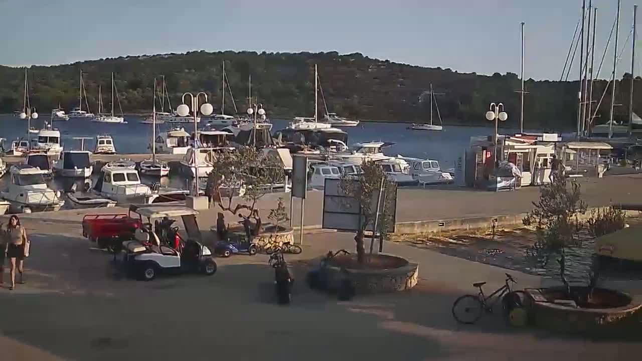 Otok Kaprije Island Village & Marine Live Cam - Karprije, Otok Kaprije, Šibenik-Knin, Croatia