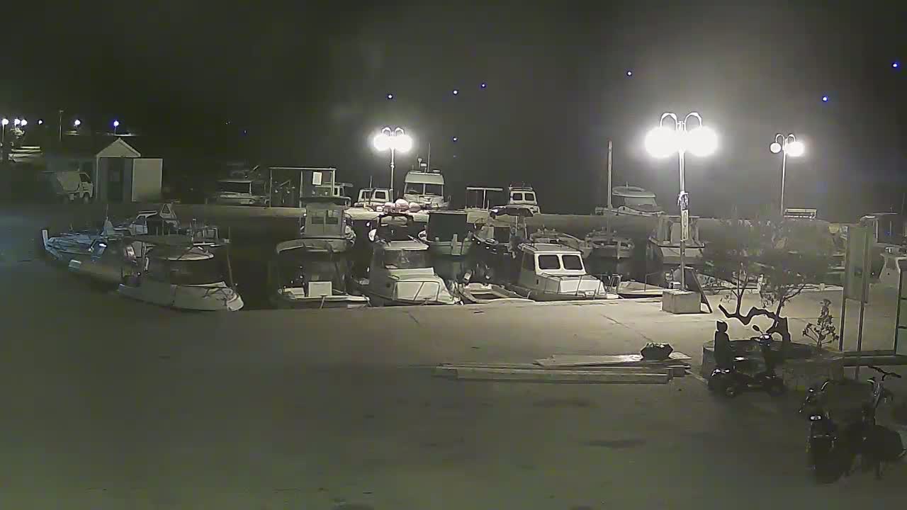 Otok Kaprije Island Village & Marine Live Cam - Karprije, Otok Kaprije, Šibenik-Knin, Croatia