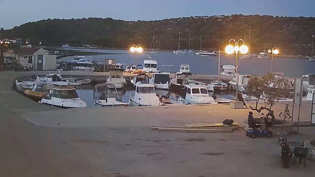Otok Kaprije Island Village & Marine Live Cam - Karprije, Otok Kaprije, Šibenik-Knin, Croatia