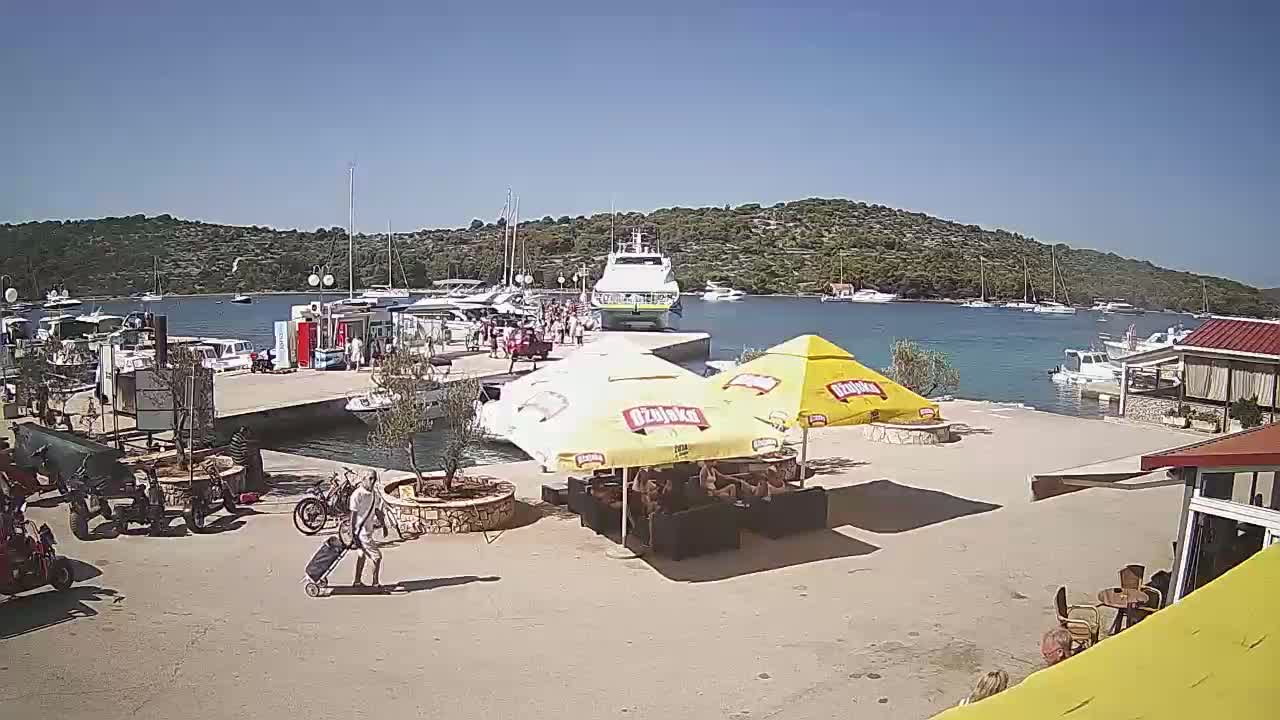 Otok Kaprije Island Village & Marine Live Cam - Karprije, Otok Kaprije, Šibenik-Knin, Croatia