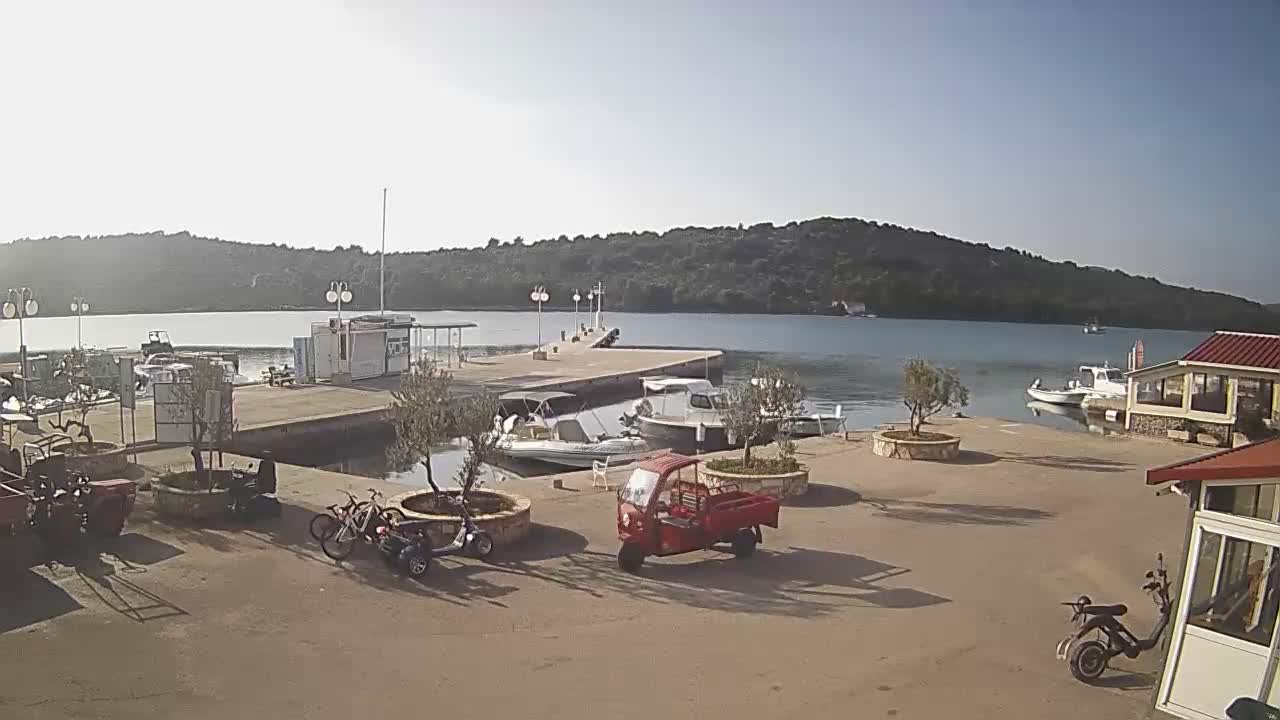 Otok Kaprije Island Village & Marine Live Cam - Karprije, Otok Kaprije, Šibenik-Knin, Croatia