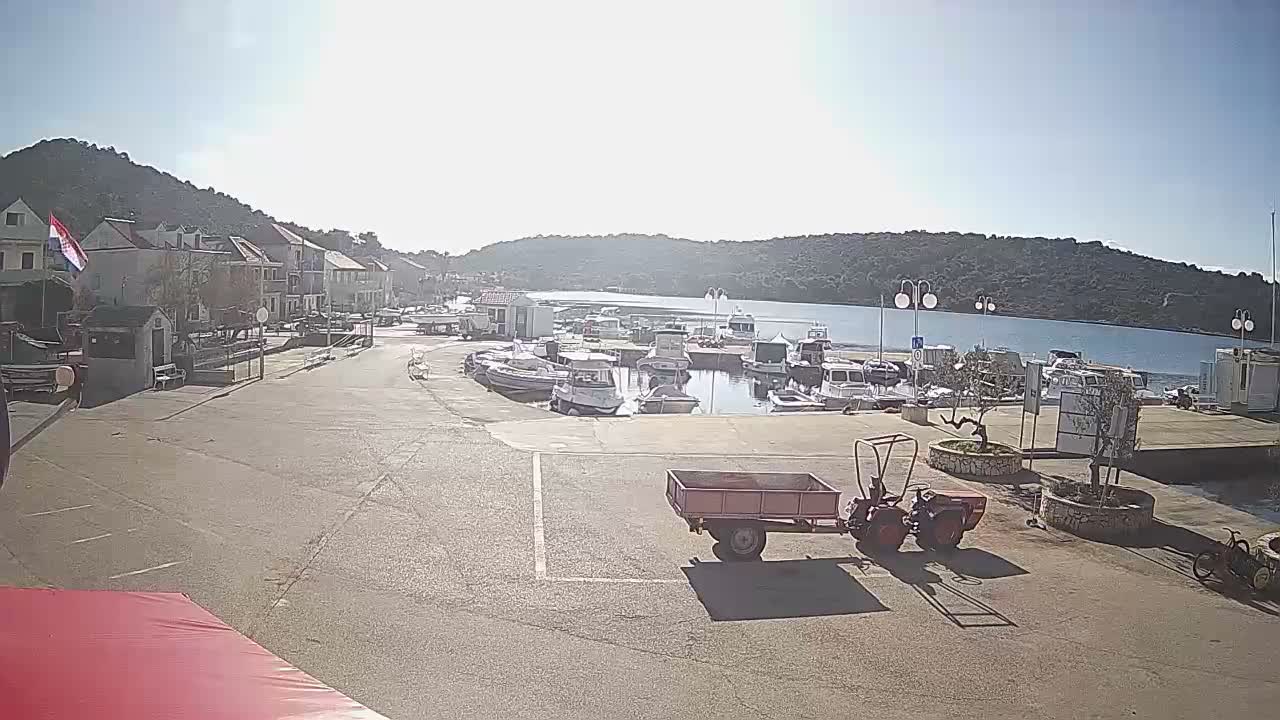 Otok Kaprije Island Village & Marine Live Cam - Karprije, Otok Kaprije, Šibenik-Knin, Croatia
