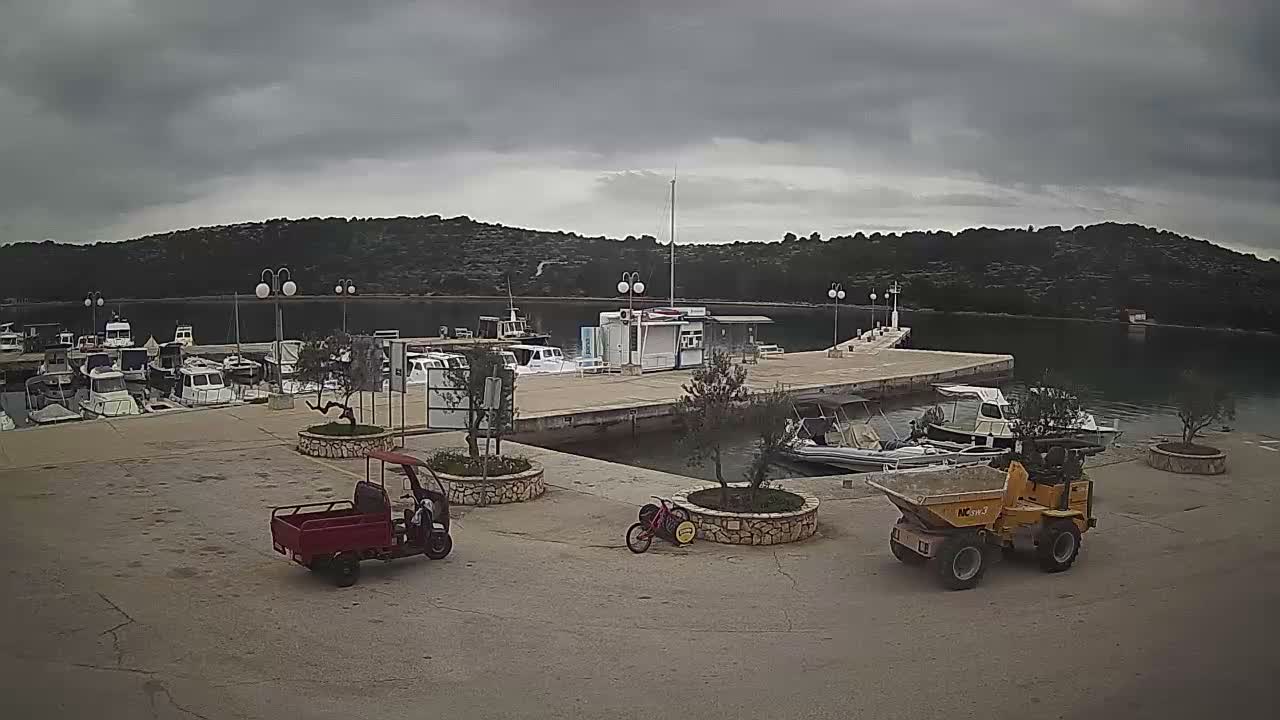 Otok Kaprije Island Village & Marine Live Cam - Karprije, Otok Kaprije, Šibenik-Knin, Croatia