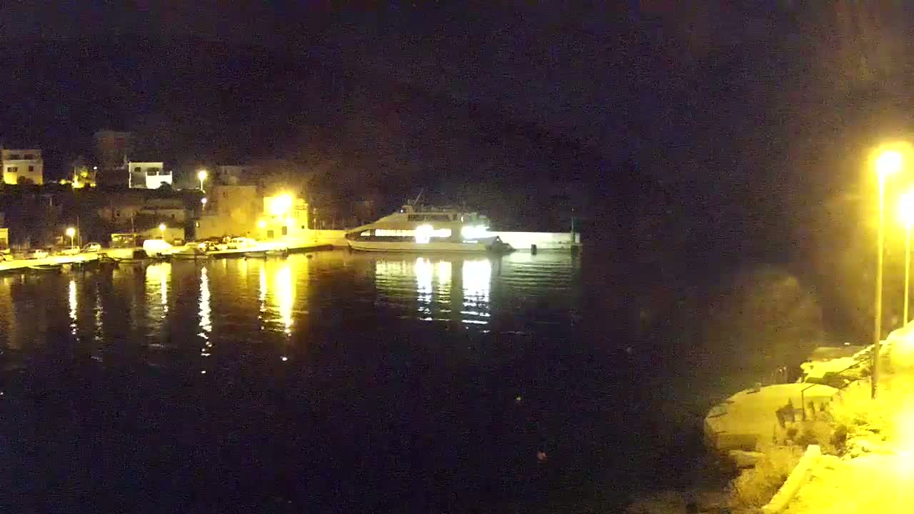 Otok Žirje Island Uvala Buna Cove Village & Port Live Cam - Zirje, Otok Zirje, Šibenik-Knin, Croatia