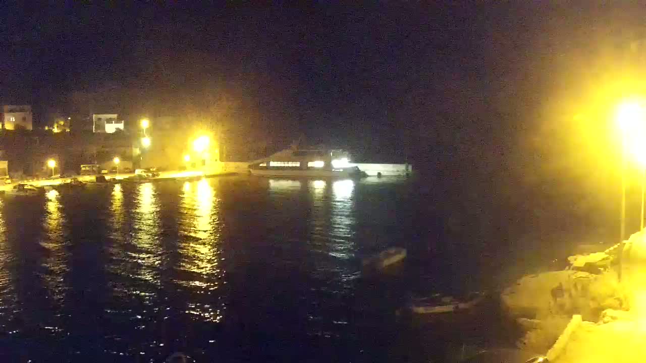 Otok Žirje Island Uvala Buna Cove Village & Port Live Cam - Zirje, Otok Zirje, Šibenik-Knin, Croatia