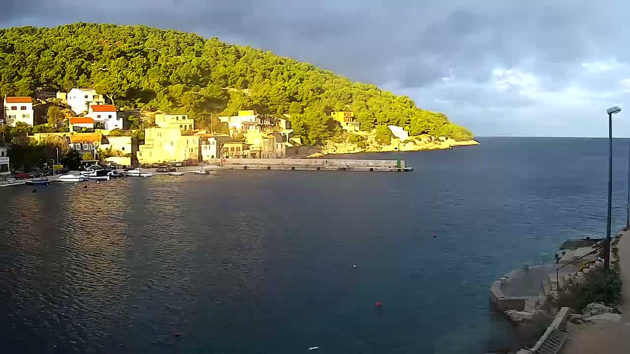 Otok Žirje Island Uvala Buna Cove Village & Port Live Cam - Zirje, Otok Zirje, Šibenik-Knin, Croatia