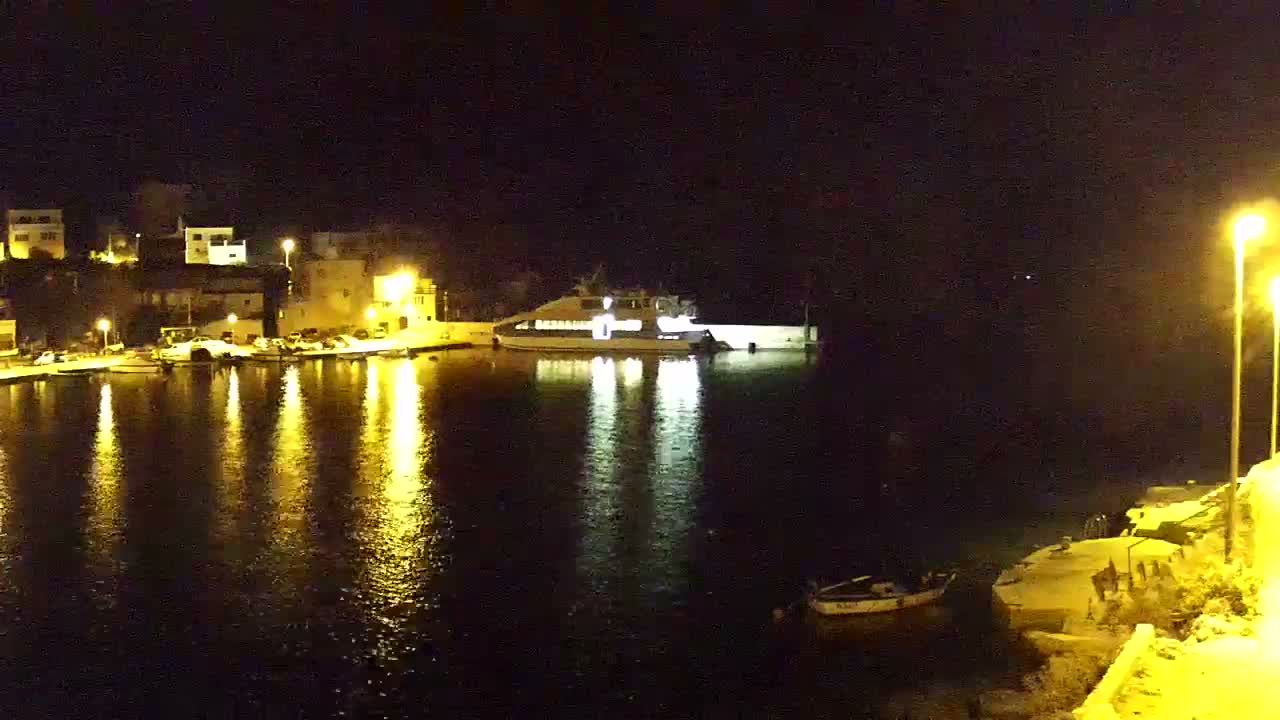 Otok Žirje Island Uvala Buna Cove Village & Port Live Cam - Zirje, Otok Zirje, Šibenik-Knin, Croatia