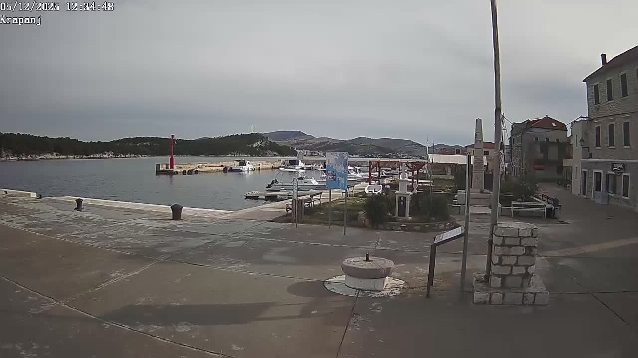 Krapanj Village & Brodarica Coast Live Cam - Sibenik, Sibenik-Knin, Croatia