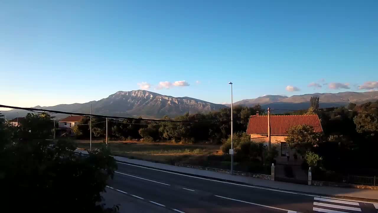  Dinara Mountain from Kijevo  Panaromic Live Cam -   Kijevo, Sbenik-Knin, Croatia