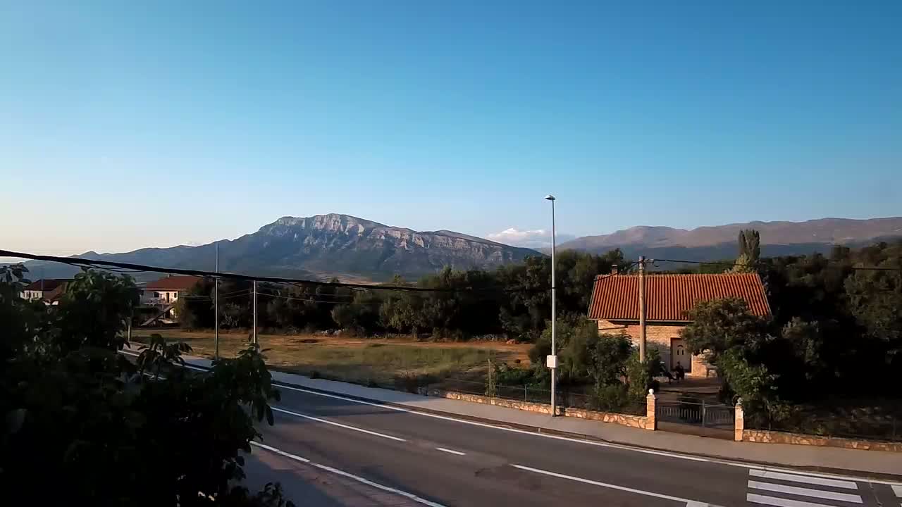 Dinara Mountain from Kijevo  Panaromic Live Cam -   Kijevo, Sbenik-Knin, Croatia