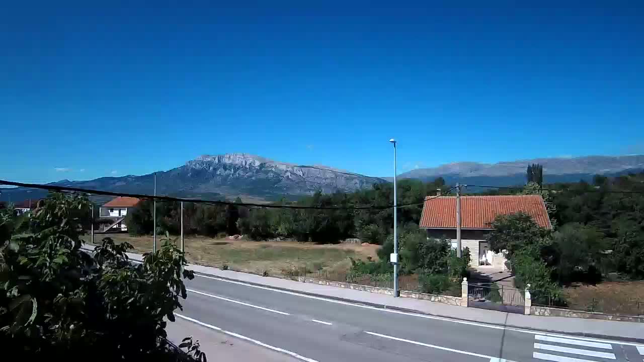 Dinara Mountain from Kijevo  Panaromic Live Cam -   Kijevo, Sbenik-Knin, Croatia
