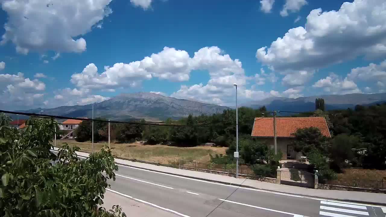 Dinara Mountain from Kijevo  Panaromic Live Cam -   Kijevo, Sbenik-Knin, Croatia