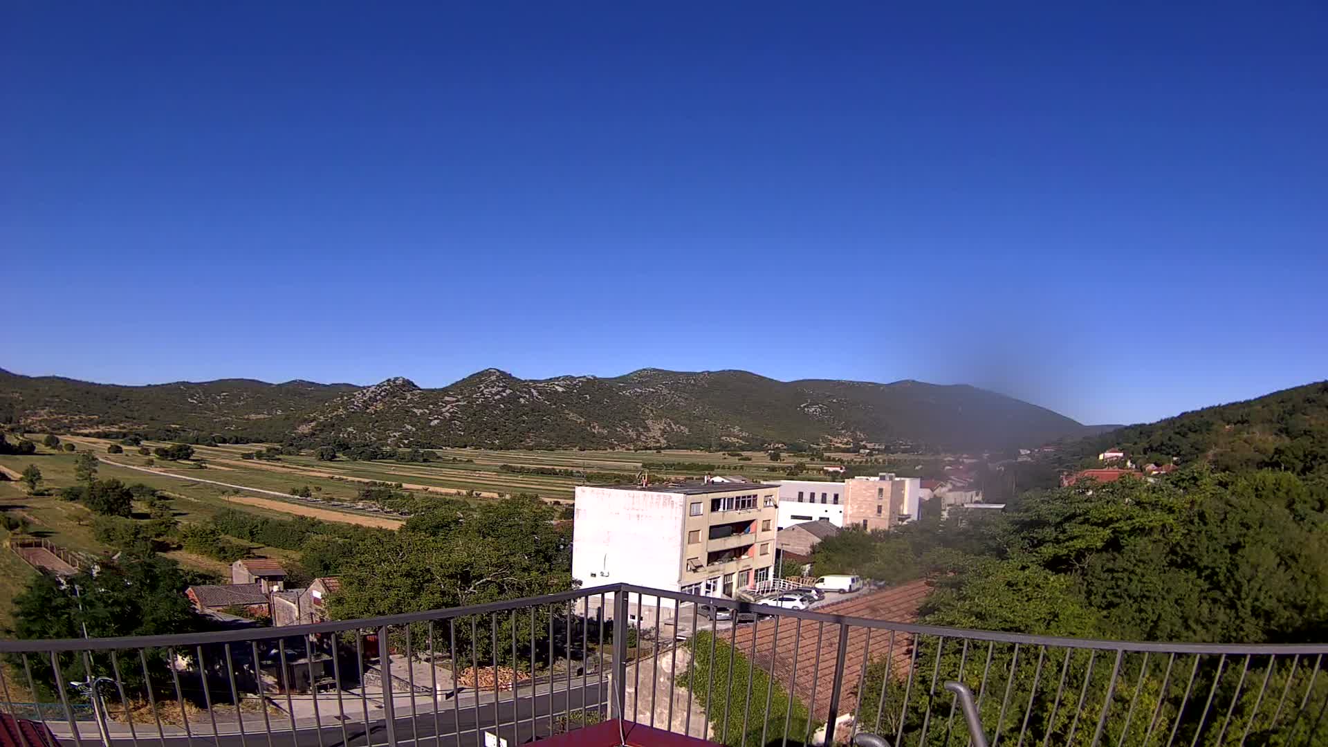 Muć Plain & Hills Donji Muc  Skyline Live Cam - Donji Muc, Muc, Split-Dalmatia, Croatia