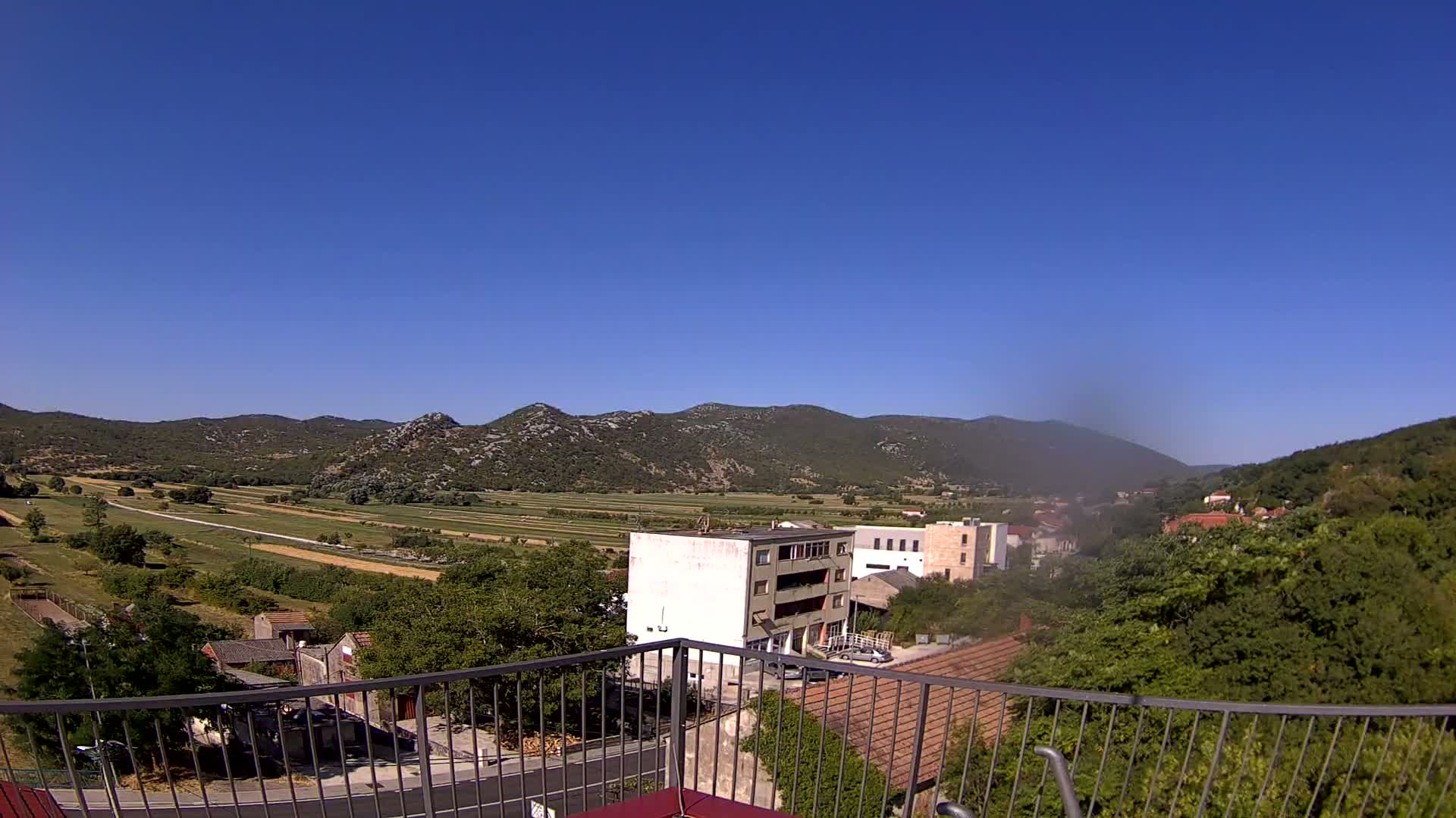 Muć Plain & Hills Donji Muc  Skyline Live Cam - Donji Muc, Muc, Split-Dalmatia, Croatia