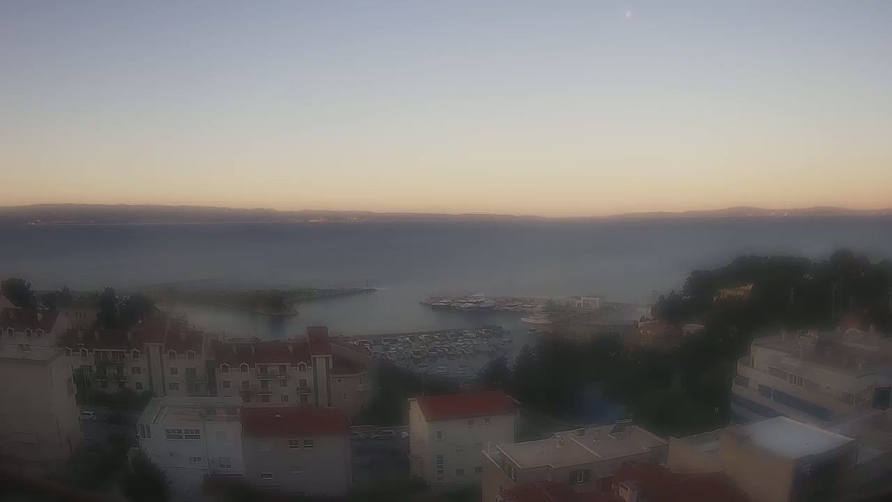 Split, Bačvice Adriatic Coast & Zenta Marina Live Cam - Bacvice, Split, Split-Dalmatia, Croatia