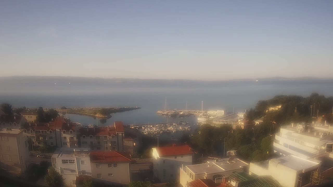 Split, Bačvice Adriatic Coast & Zenta Marina Live Cam - Bacvice, Split, Split-Dalmatia, Croatia