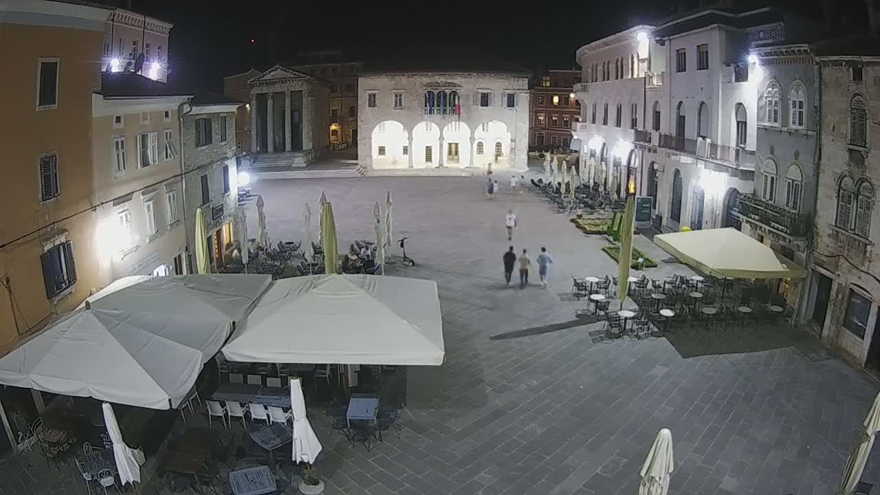 Pula, Trg Forum Square Live Cam - Arena, Pula, Istria, Croatia