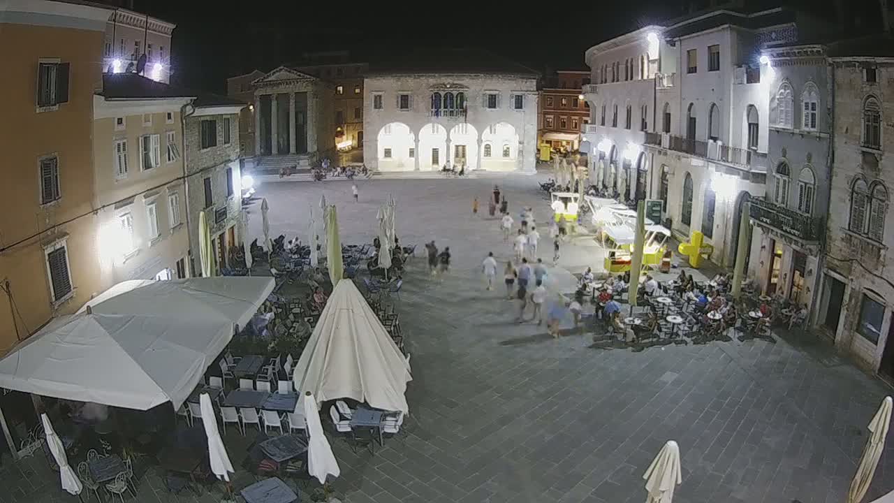Pula, Trg Forum Square Live Cam - Arena, Pula, Istria, Croatia