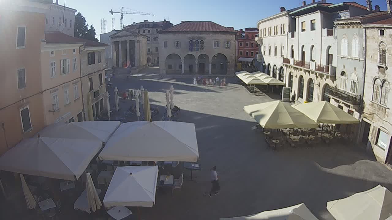 Pula, Trg Forum Square Live Cam - Arena, Pula, Istria, Croatia