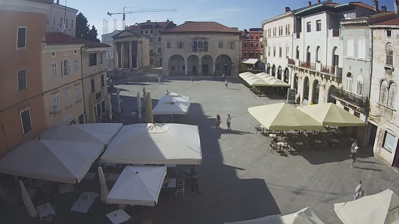 Pula, Trg Forum Square Live Cam - Arena, Pula, Istria, Croatia