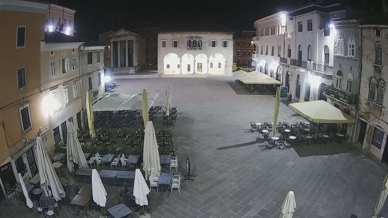 Pula, Trg Forum Square Live Cam - Arena, Pula, Istria, Croatia