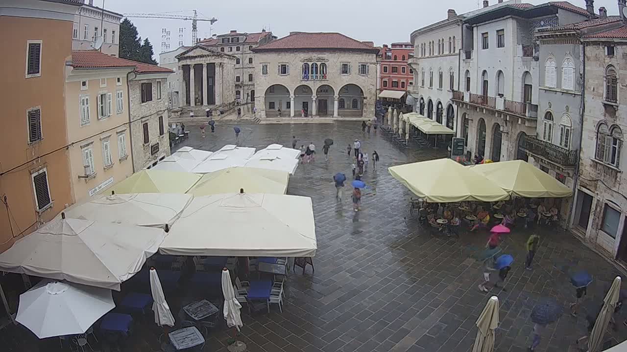 Pula, Trg Forum Square Live Cam - Arena, Pula, Istria, Croatia