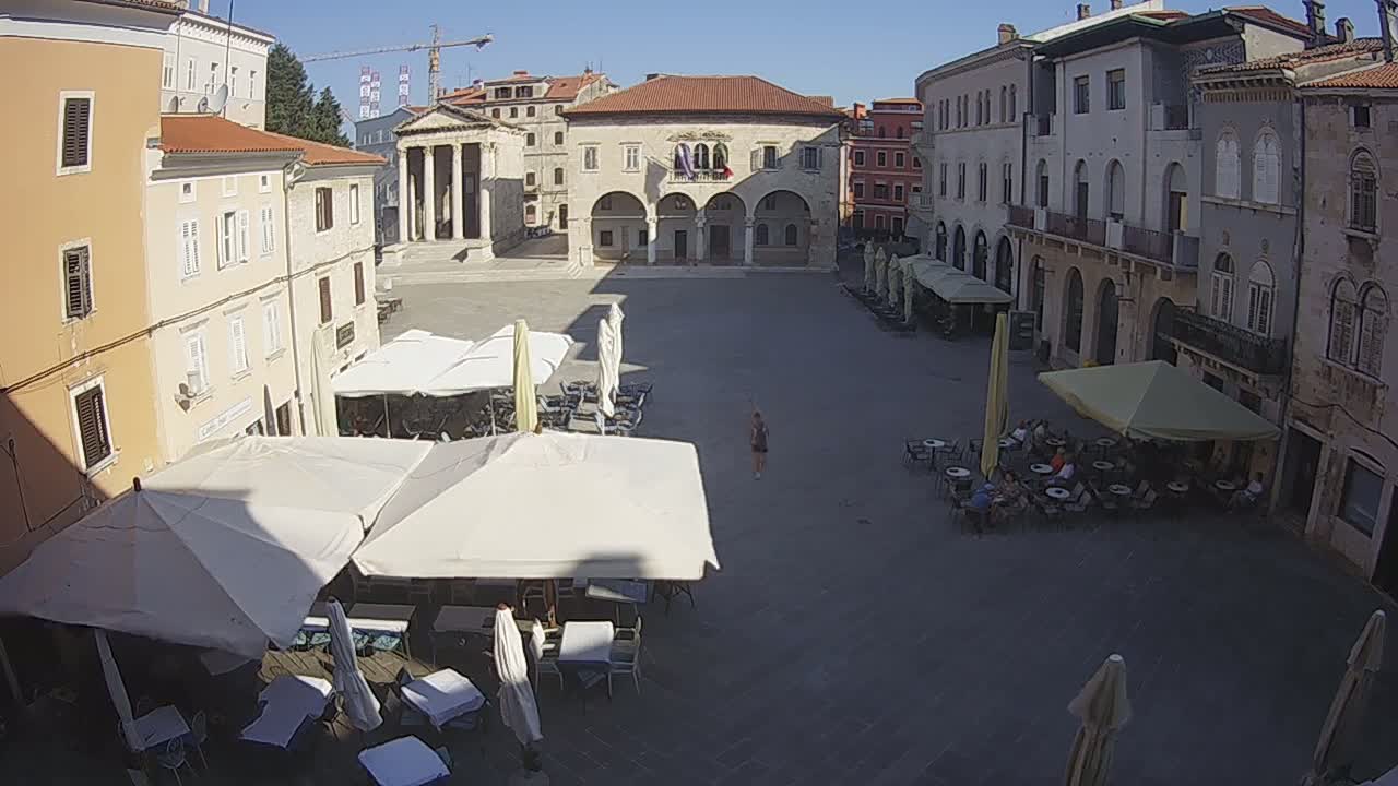 Pula, Trg Forum Square Live Cam - Arena, Pula, Istria, Croatia