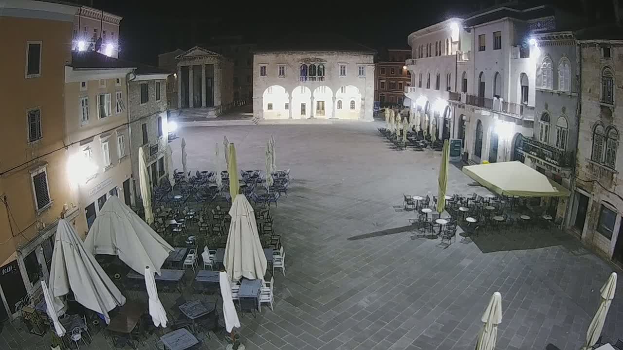 Pula, Trg Forum Square Live Cam - Arena, Pula, Istria, Croatia