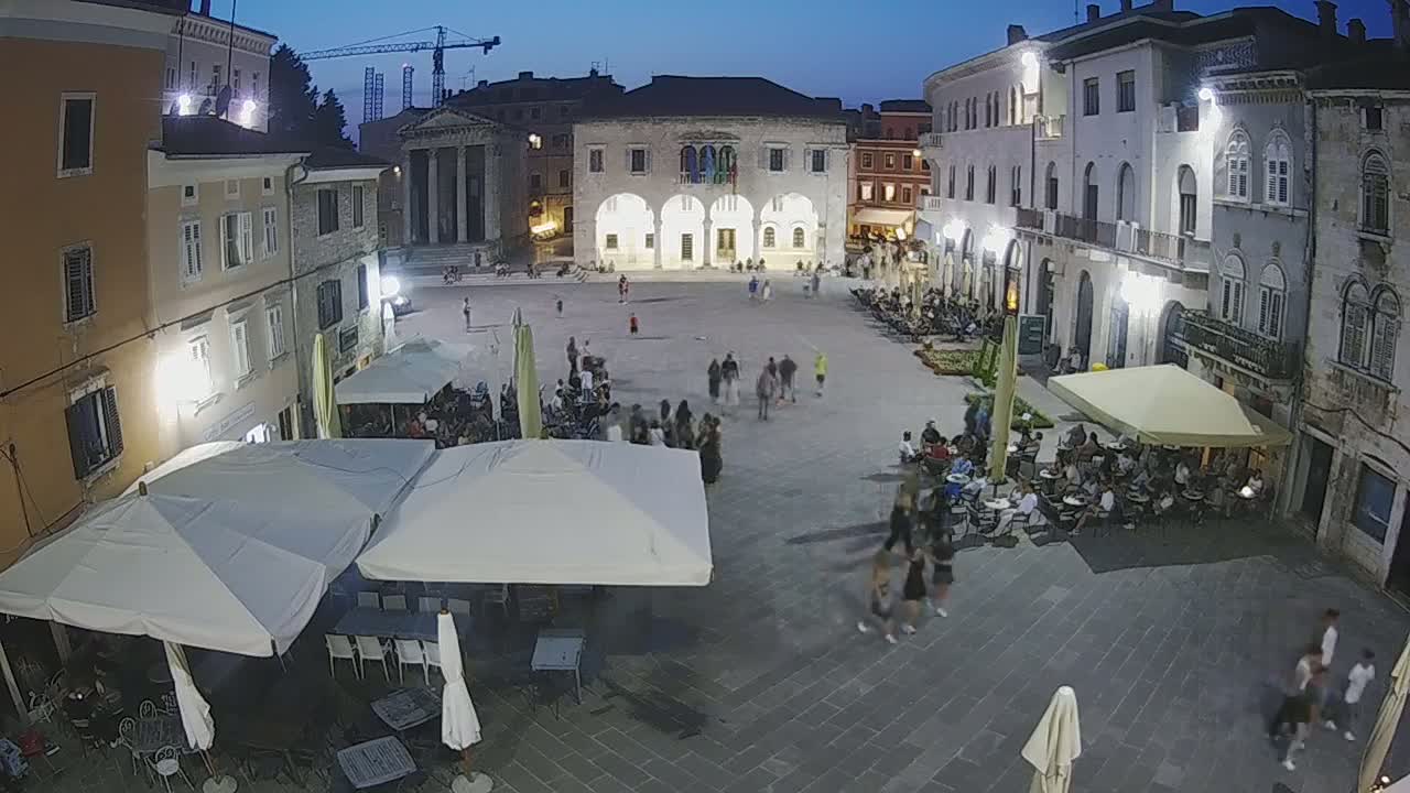 Belišće, Kralija Tomislava/Zeljeznicka/Kardinala Alojzija Stepinca Street Intersection Live Cam - 