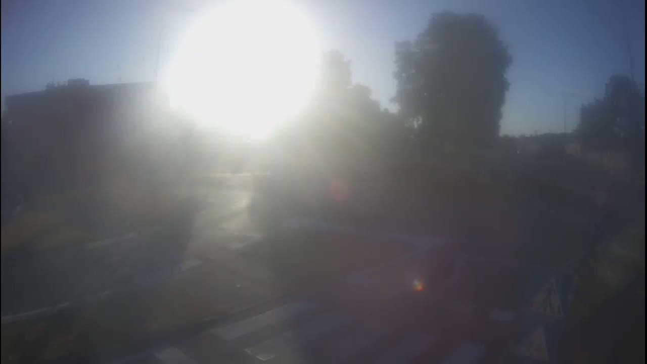 Belišće, Kralija Tomislava/Zeljeznicka/Kardinala Alojzija Stepinca Street Intersection Live Cam - 